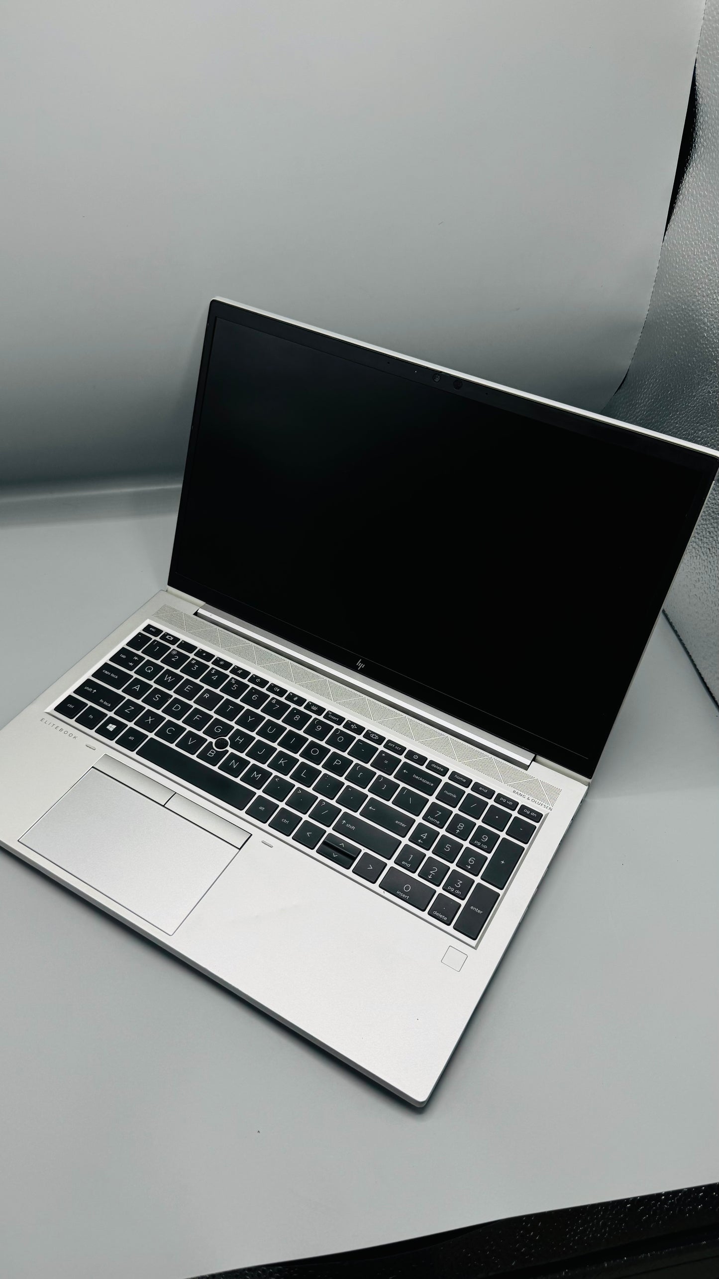 hp 850 g8